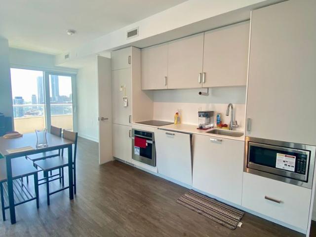 For Lease 88 Queen Street Unit# 3103, Toronto, Ontario