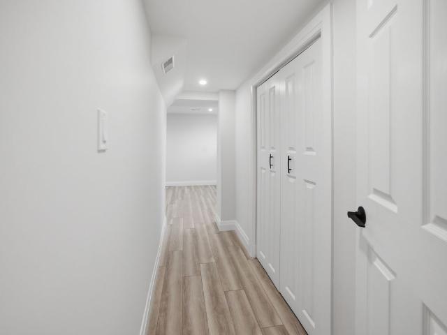 For Lease 88 Townsend Avenue Unit# B, Bradford West Gwillimbury, Ontario