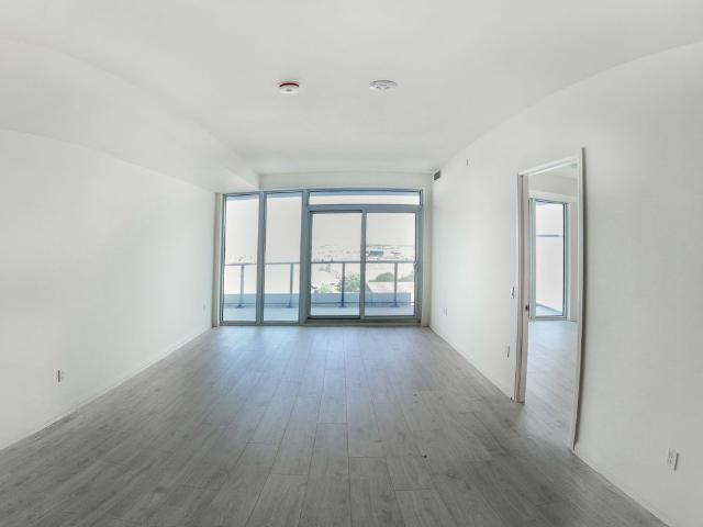 For Lease 8960 Jane Street Unit# 621, Vaughan, Ontario