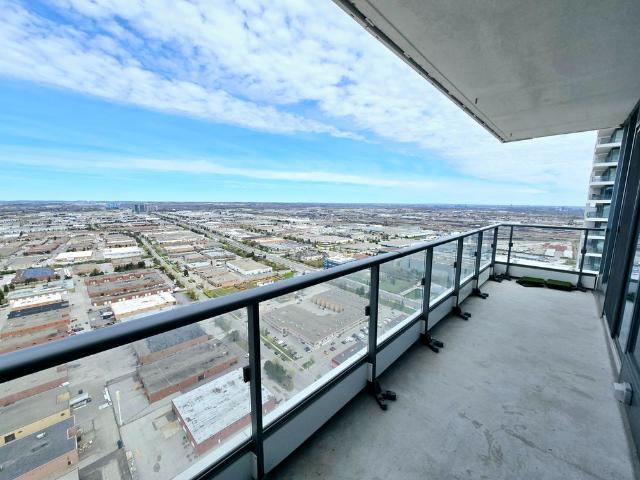 For Lease 898 Portage Parkway Unit# 5002, Vaughan, Ontario