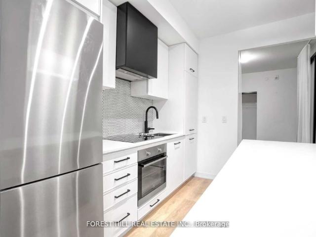 For Lease 899 Queen Street Unit# 202, Toronto, Ontario