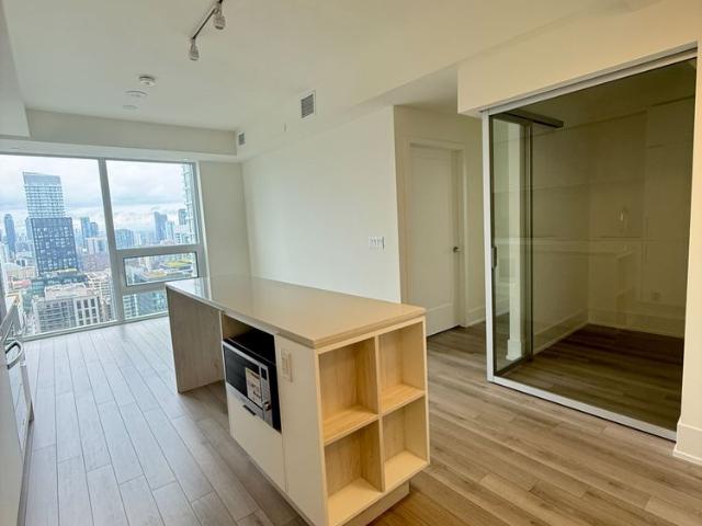For Lease 89 Church Street Unit# 4304, Toronto, Ontario