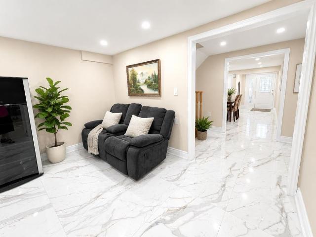 For Lease 89 Hucknall Road, Toronto, Ontario