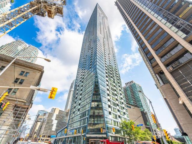 For Lease 8 The Esplande N/A Unit# # 3705, Toronto, Ontario