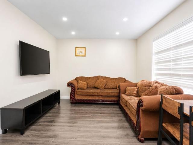 For Lease 8 Topiary Lane, Brampton, Ontario