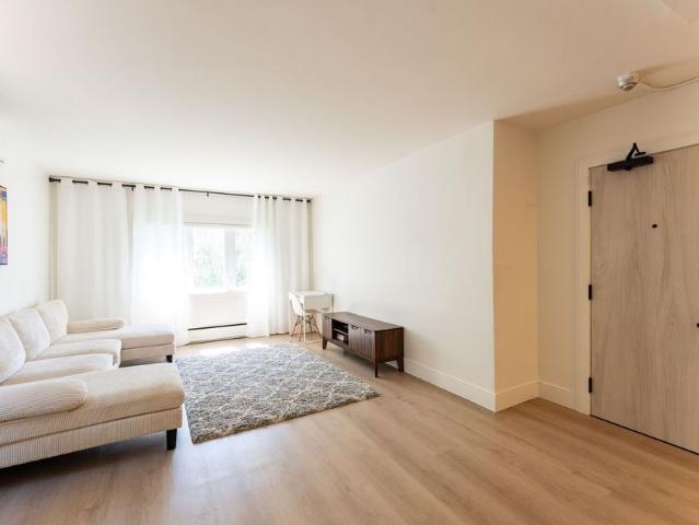 For Lease 8 Victoria Street Unit# 4, Toronto, Ontario