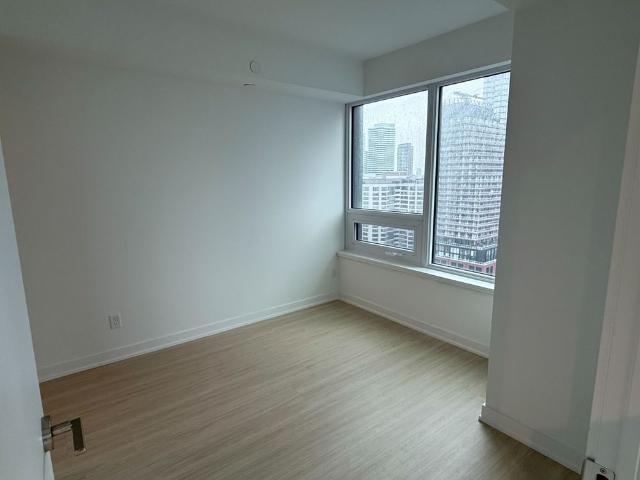 For Lease 8 Wellesley Street Unit# 1916, Toronto, Ontario