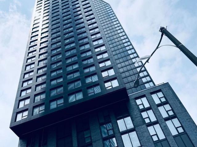 For Lease 8 Wellesley Street Unit# 4705, Toronto, Ontario