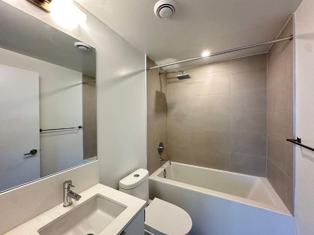 For Lease 8 Wellesley Street Unit# 4810, Toronto, Ontario