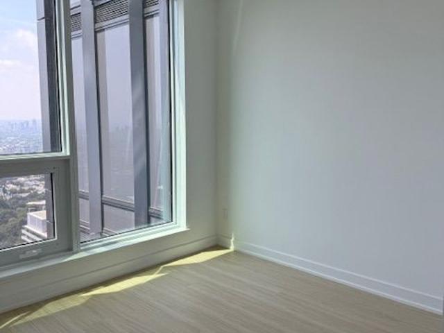 For Lease 8 Wellesley Street Unit# 5802, Toronto, Ontario