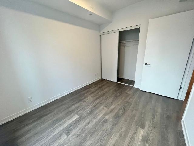 For Lease 8 Beverley Glen Boulevard Unit# C507, Vaughan, Ontario