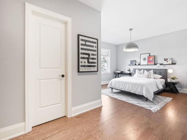 For Lease 8 Cumberland Drive, Mississauga, Ontario