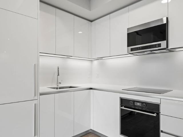 For Lease 8 Cumberland Street Unit# 501, Toronto, Ontario
