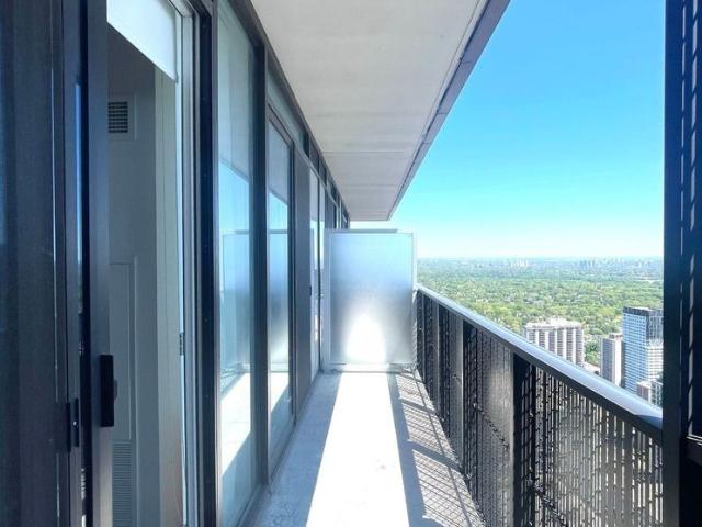 For Lease 8 Eglinton Avenue Unit# 4809, Toronto, Ontario