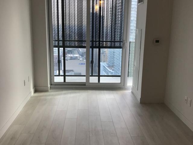 For Lease 8 Eglinton Avenue Unit# 3509, Toronto, Ontario