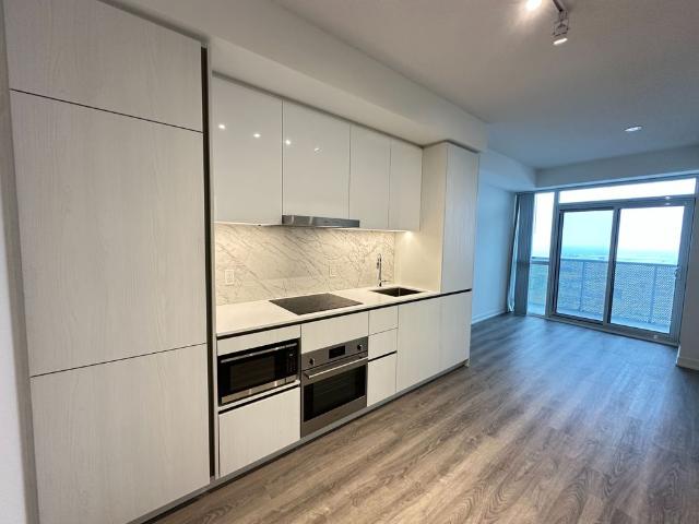 For Lease 8 Interchange Way Unit# 4805, Vaughan, Ontario