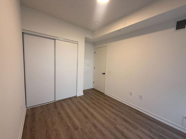 For Lease 8 Interchange Way Unit# 2005, Vaughan, Ontario