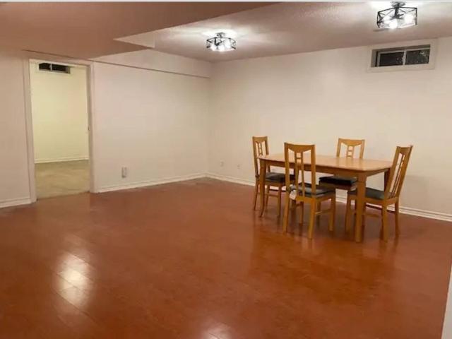 For Lease 8 Jaguar Gate, Richmond Hill, Ontario