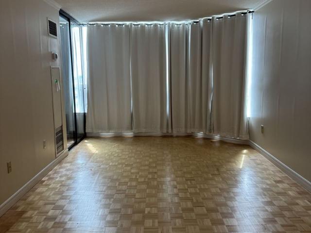 For Lease 8 Lisa Street Unit# 2103, Brampton, Ontario