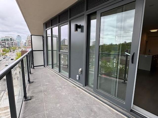 For Lease 8 Manor Road Unit# 503, Toronto, Ontario