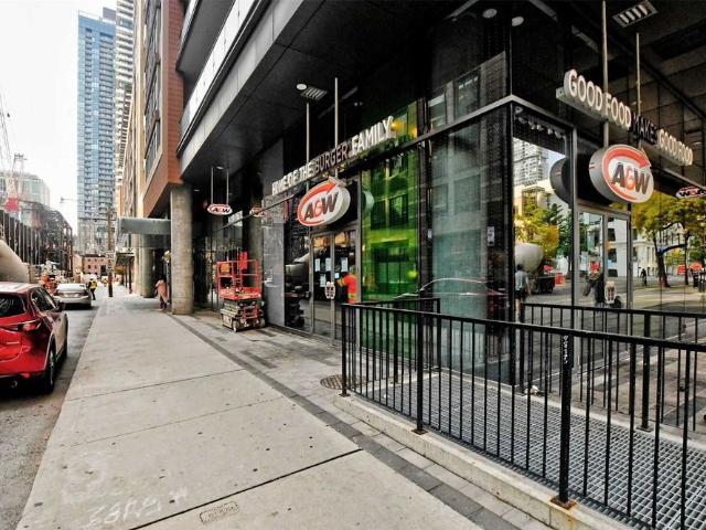 For Lease 8 Mercer Street Unit# 1903, Toronto, Ontario
