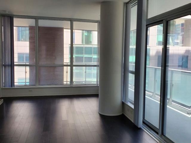 For Lease 8 Mercer Street Unit# 405, Toronto, Ontario
