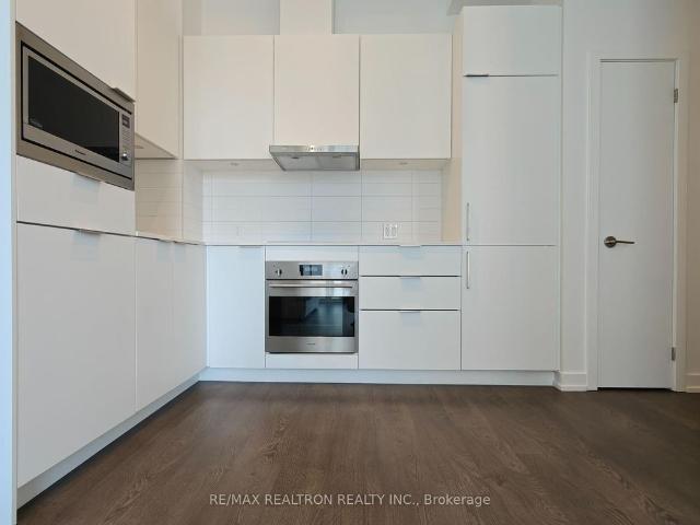 For Lease 8 Olympic Garden Drive Unit# 911, Toronto, Ontario
