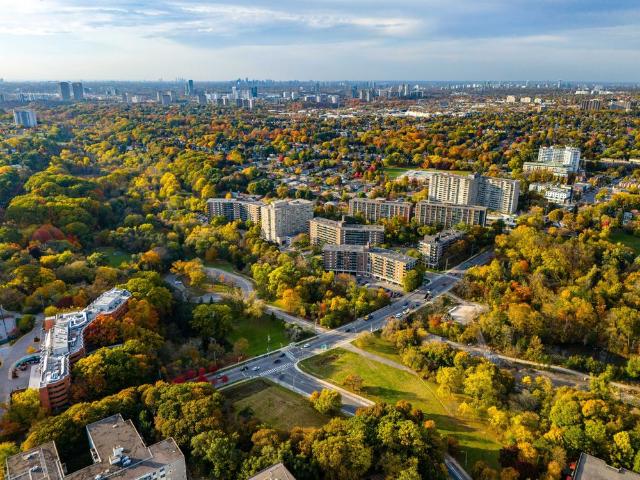 For Lease 8 Park Vista Drive Unit# 201, Toronto, Ontario