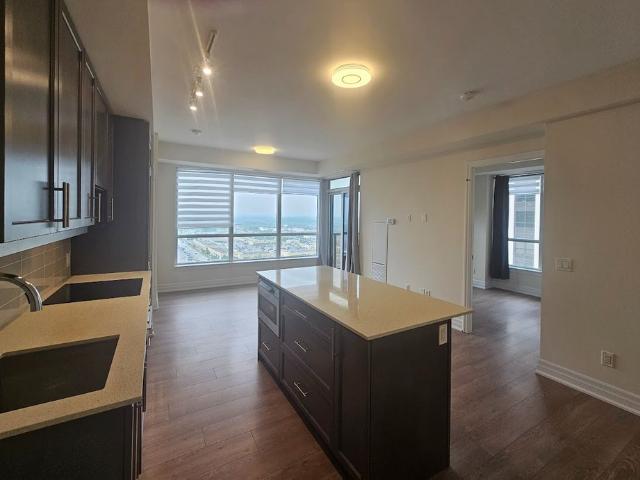 For Lease 9075 Jane Street Unit# 2009, Vaughan, Ontario