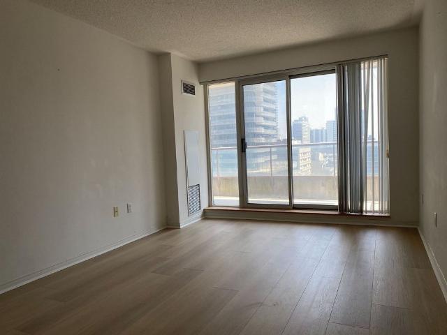 For Lease 909 Bay Street Unit# 1508, Toronto, Ontario