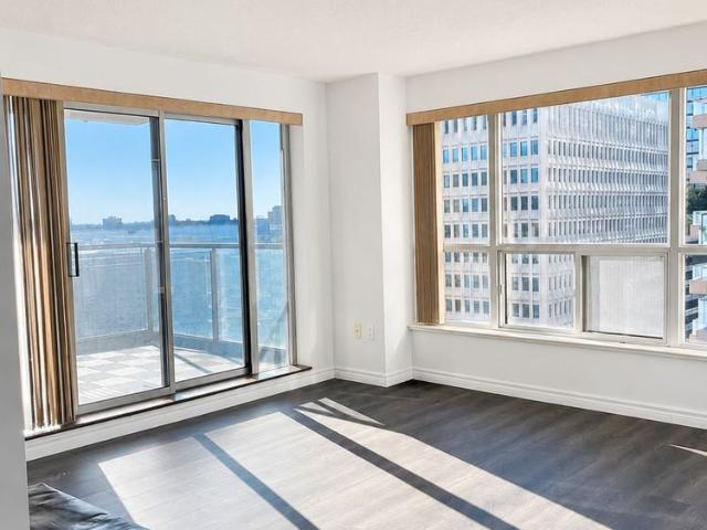 For Lease 909 Bay Street Unit# 1901, Toronto, Ontario