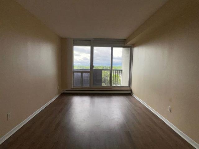 For Lease 900 DYNES Road Unit# 807, Mooneys Bay Carleton Heights and Area, Ontario