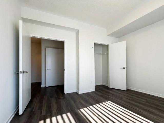 For Lease 90 Honeycrisp Crescent Unit# TH 362, Vaughan, Ontario