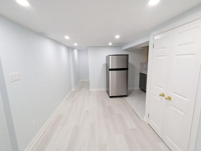 For Lease 90 Oakvale Avenue Unit# Lower, Toronto, Ontario