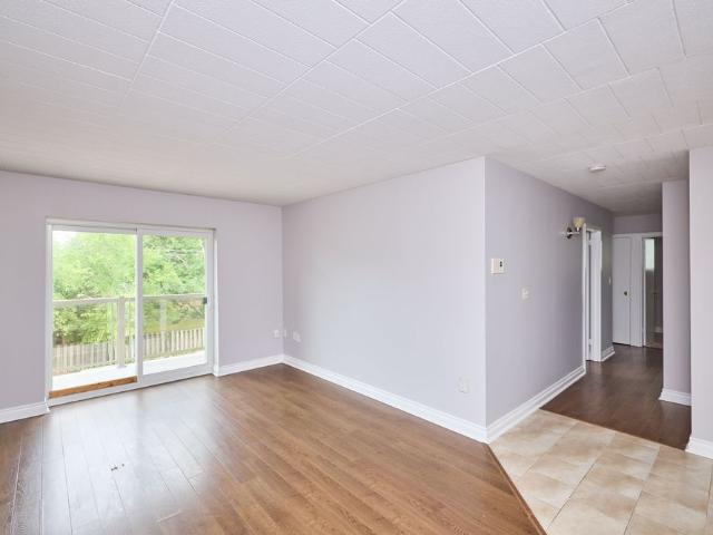 For Lease 90 Woodlawn Road Unit# 15, Welland, Ontario