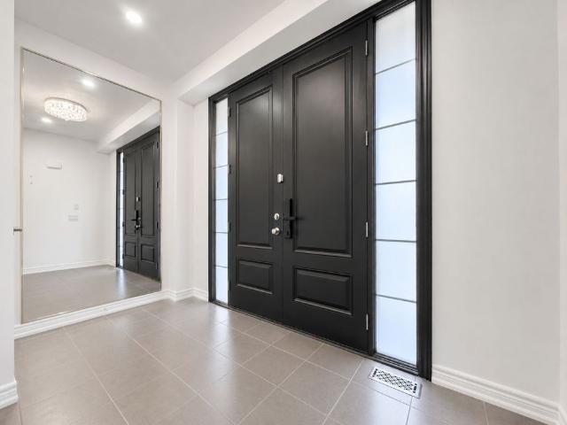 For Lease 91 Cobb Street, Aurora, Ontario