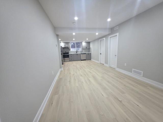 For Lease 91 Berkely Street, Wasaga Beach, Ontario