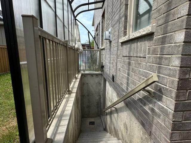For Lease 91 Fallharvest Way Unit# BSMT, Whitchurch Stouffville, Ontario