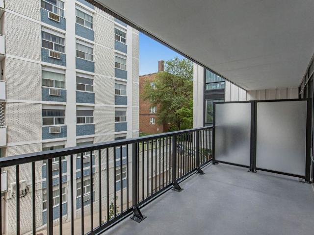 For Lease 91 Montclair Avenue Unit# 528, Toronto, Ontario