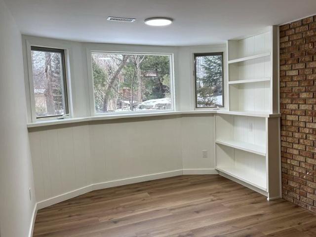 For Lease 929 Clarkson Road Unit# Basment, Mississauga, Ontario
