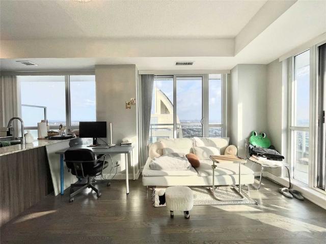 For Lease 9201 Yonge Street Unit# 2204, Richmond Hill, Ontario