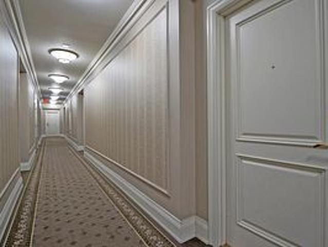 For Lease 9225 Jane Street Unit# 507, Vaughan, Ontario