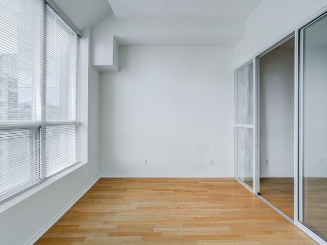 For Lease 92 King Street Unit# 1703, Toronto, Ontario