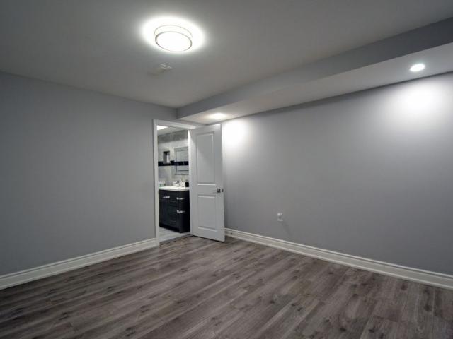 For Lease 92 Nashville Circle, Hamilton, Ontario