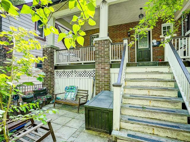 For Lease 92 Neville Park Boulevard Unit# Upper Unit, Toronto, Ontario