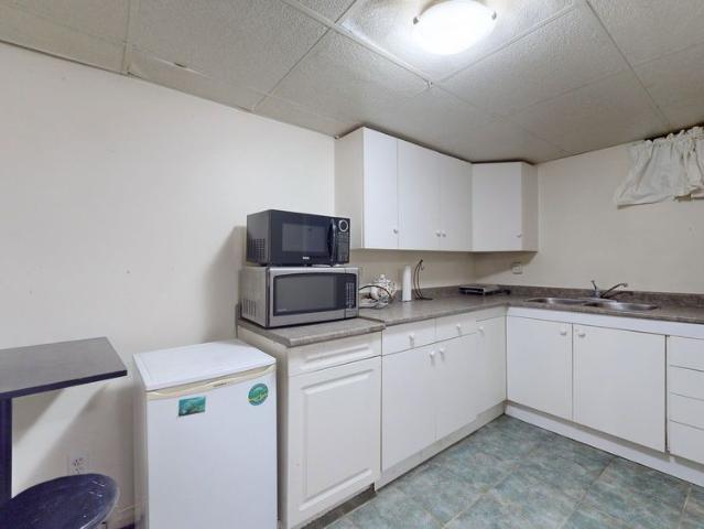 For Lease 9359 Dickenson Road Unit# BSMT, Hamilton, Ontario