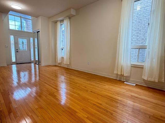 For Lease 937 Ledbury Crescent, Mississauga, Ontario