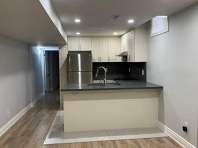 For Lease 930 Silversmith Drive Unit# Bsmt Mississauga, Ontario