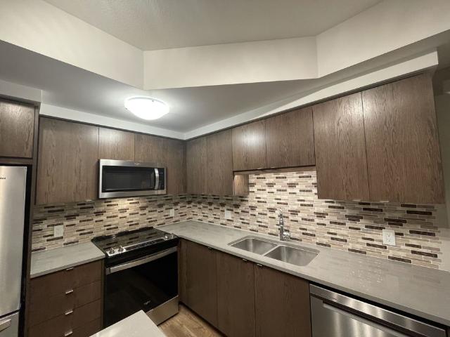 For Lease 93 Arthur Street Unit# 813, Guelph, Ontario