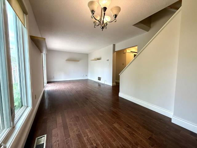 For Lease 93 Melanie Crescent, Kanata, Ontario